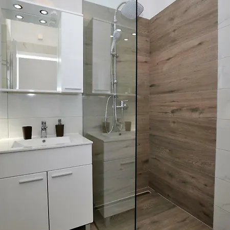 Marija Anchor Exclusive 4* זאדאר