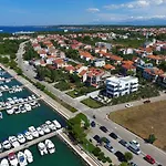 Marija Anchor Exclusive 3*